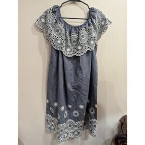 Off the shoulder ruffled blue chambray midi dress w/cream eyelet detail size XL